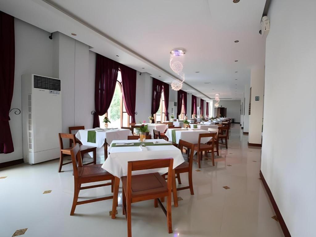 Phonethip Plaza Hotel Vientiane Exteriér fotografie